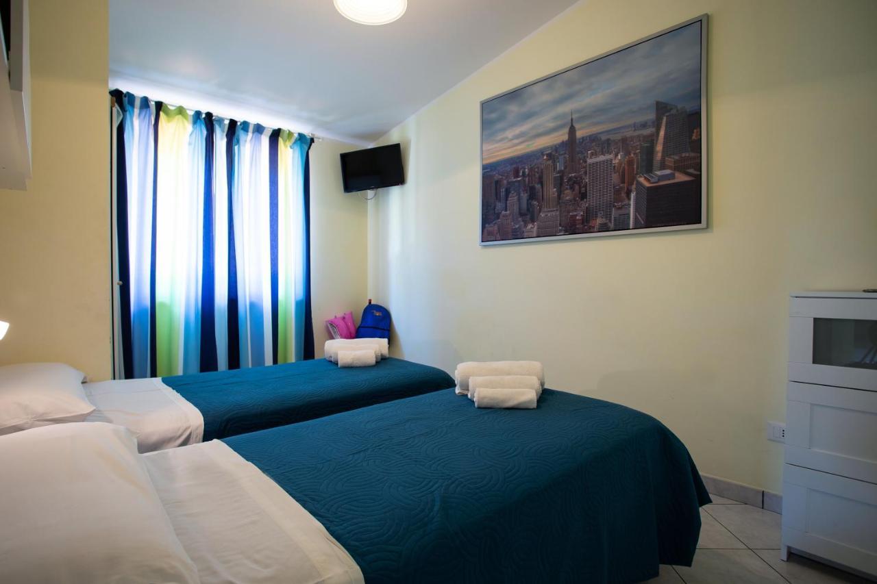 Hotel Residence Riviera Calabra ザンブローネ エクステリア 写真
