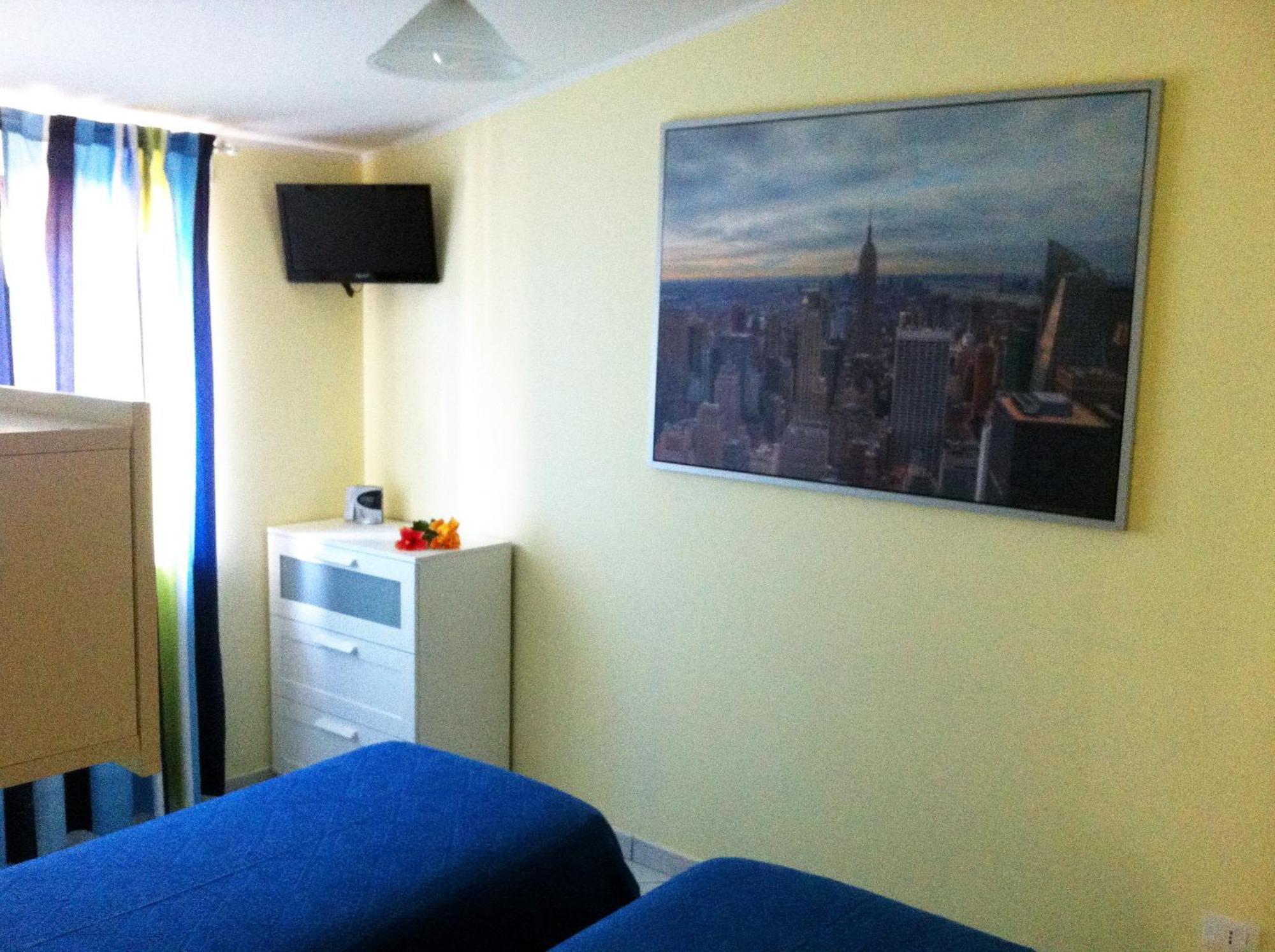 Hotel Residence Riviera Calabra ザンブローネ 部屋 写真